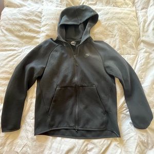 Nike Tech Fleece Sweatshirt